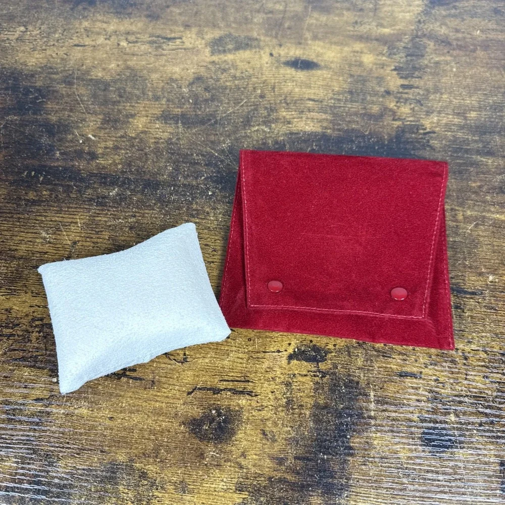 Cartier Red Velvet Service Watch Pouch w/ Pillow – Authentic Service Case – EUC